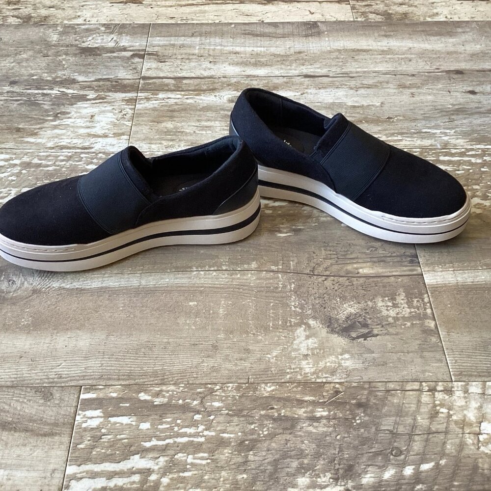 CLARKS Cloudsteppers Audreigh Eve Black Platform Sneakers Women’s 7 - Picture 2 of 8